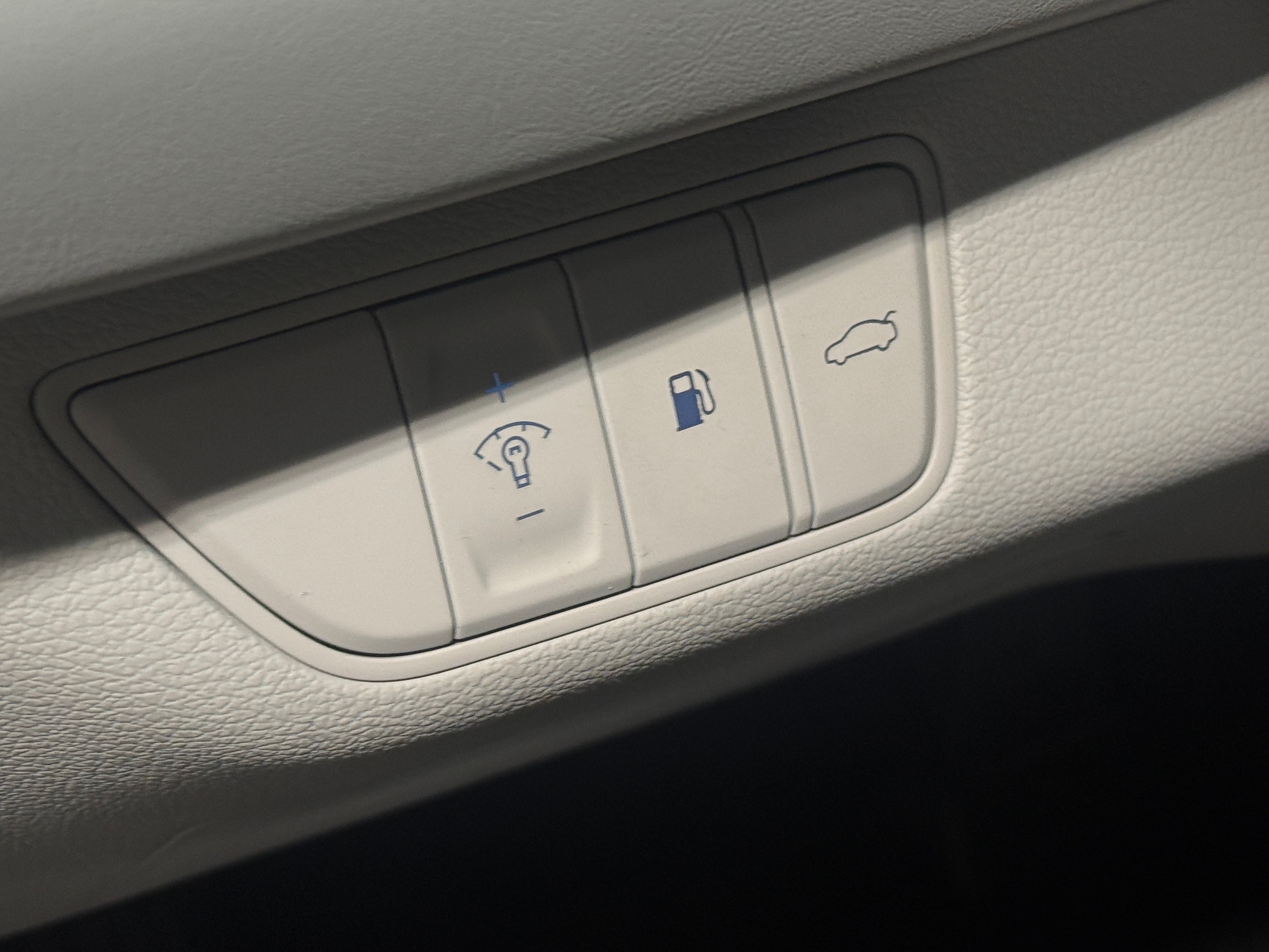 genesis g70 2025 KMTG34SCXSU154880 image genesis g70 2025 KMTG34SCXSU154880 image