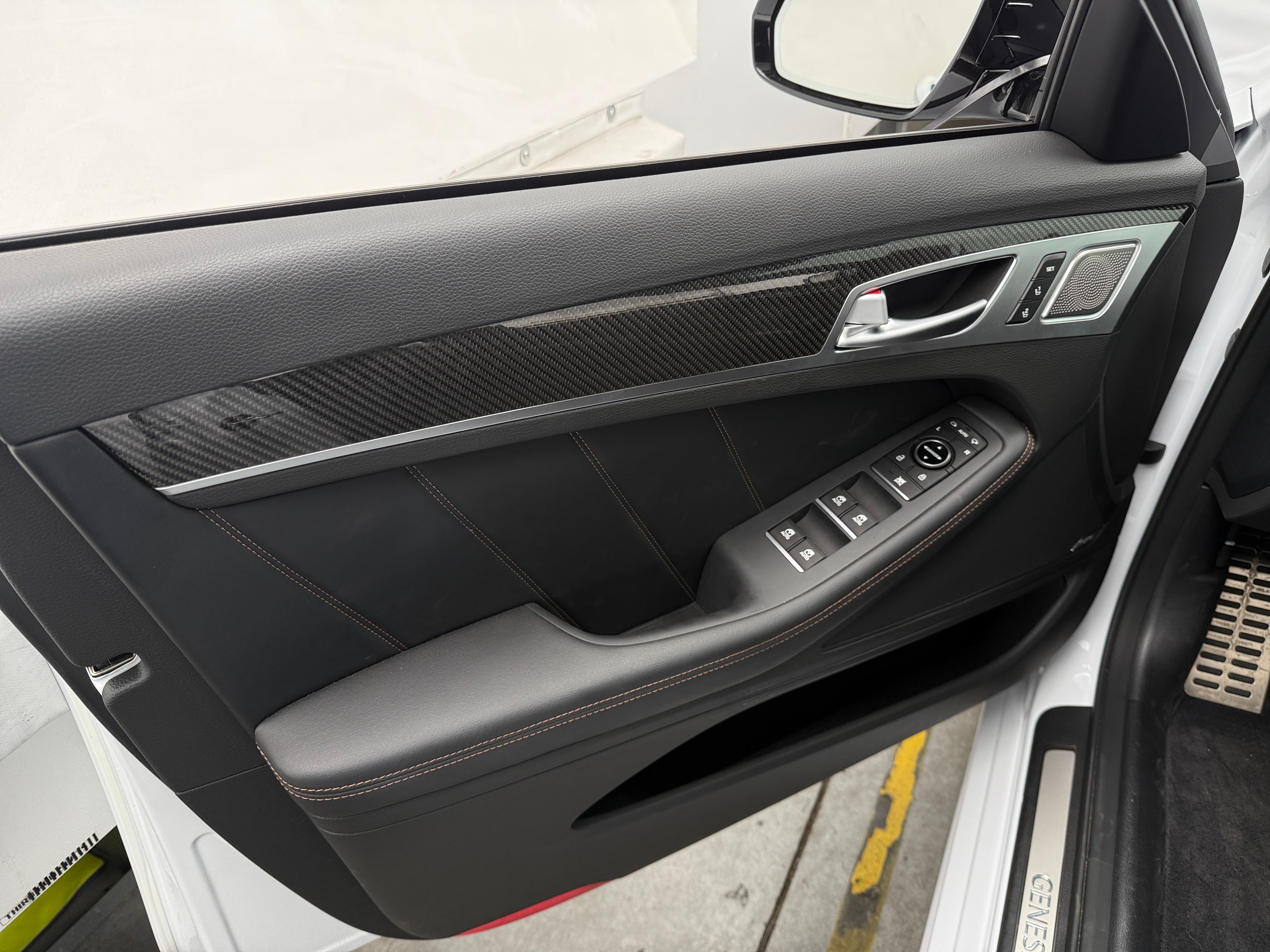 genesis g80 2018 KMHGN4JB5JU230596 image genesis g80 2018 KMHGN4JB5JU230596 image