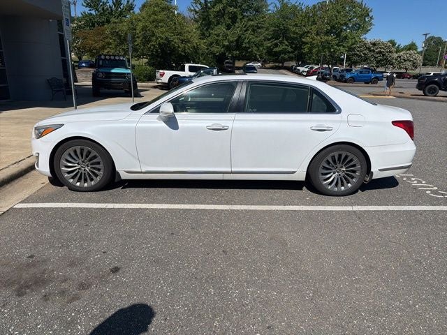genesis g90 2018 KMHG54JH4JU040826 image genesis g90 2018 KMHG54JH4JU040826 image