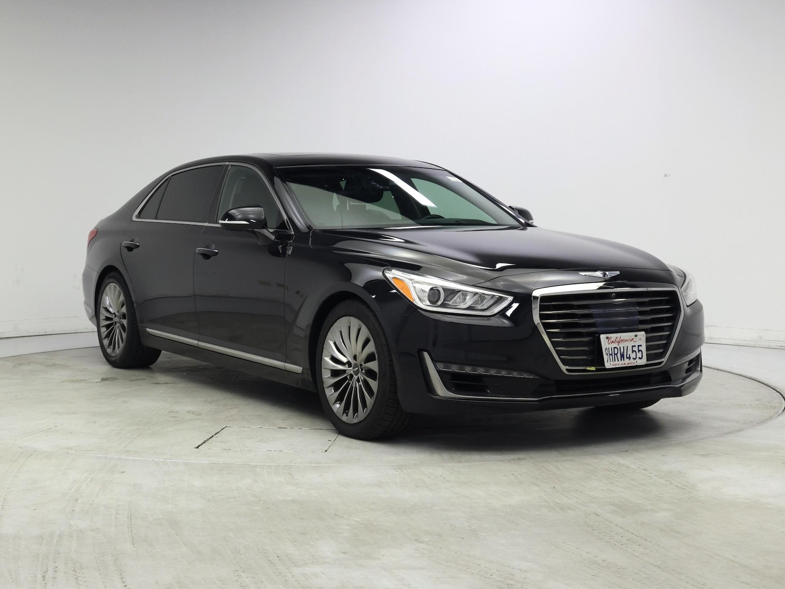 genesis g90 2018 KMHG54JHXJU041589 image genesis g90 2018 KMHG54JHXJU041589 image