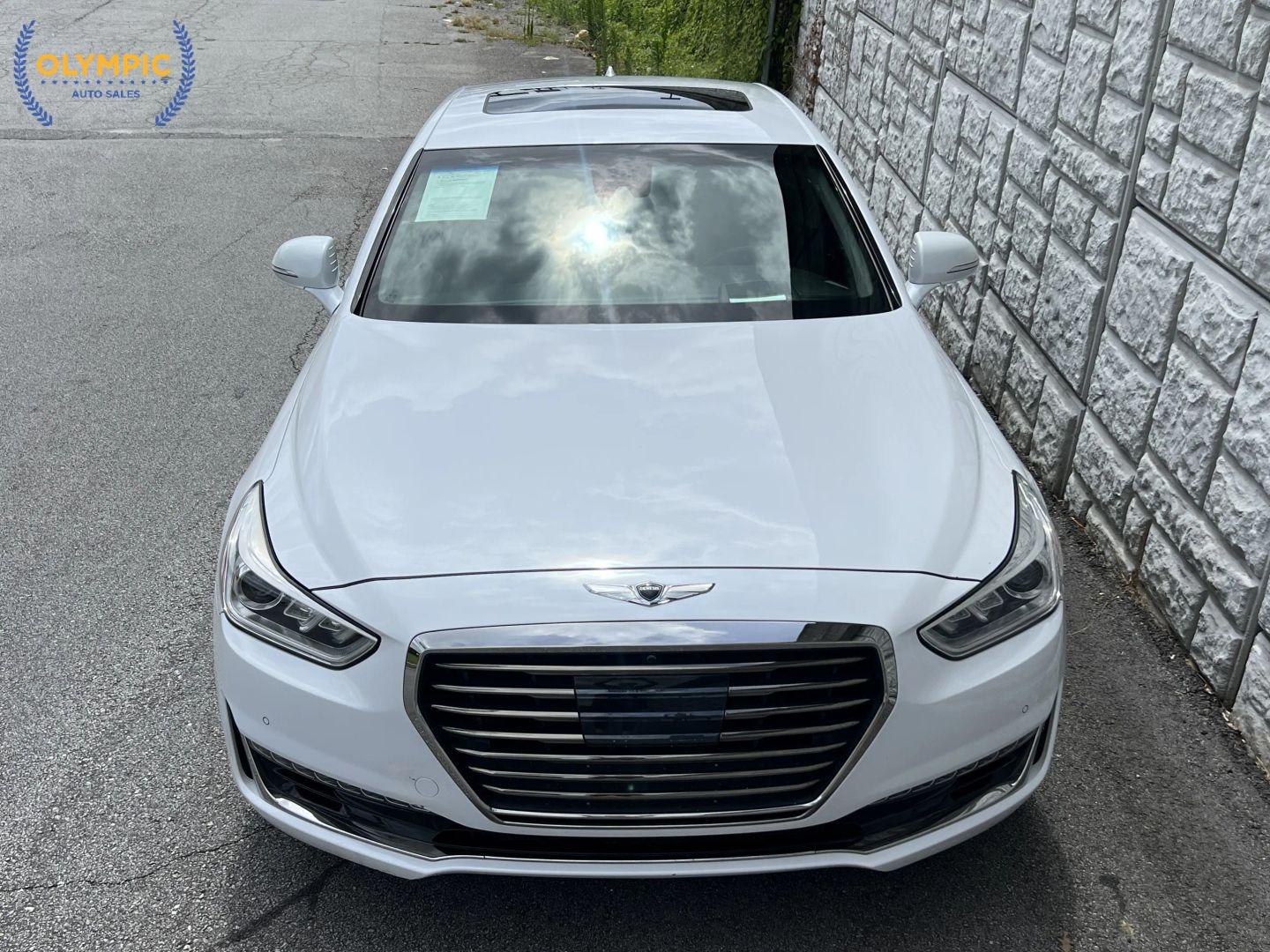 genesis g90 2018 KMHG34JA9JU046341 image genesis g90 2018 KMHG34JA9JU046341 image