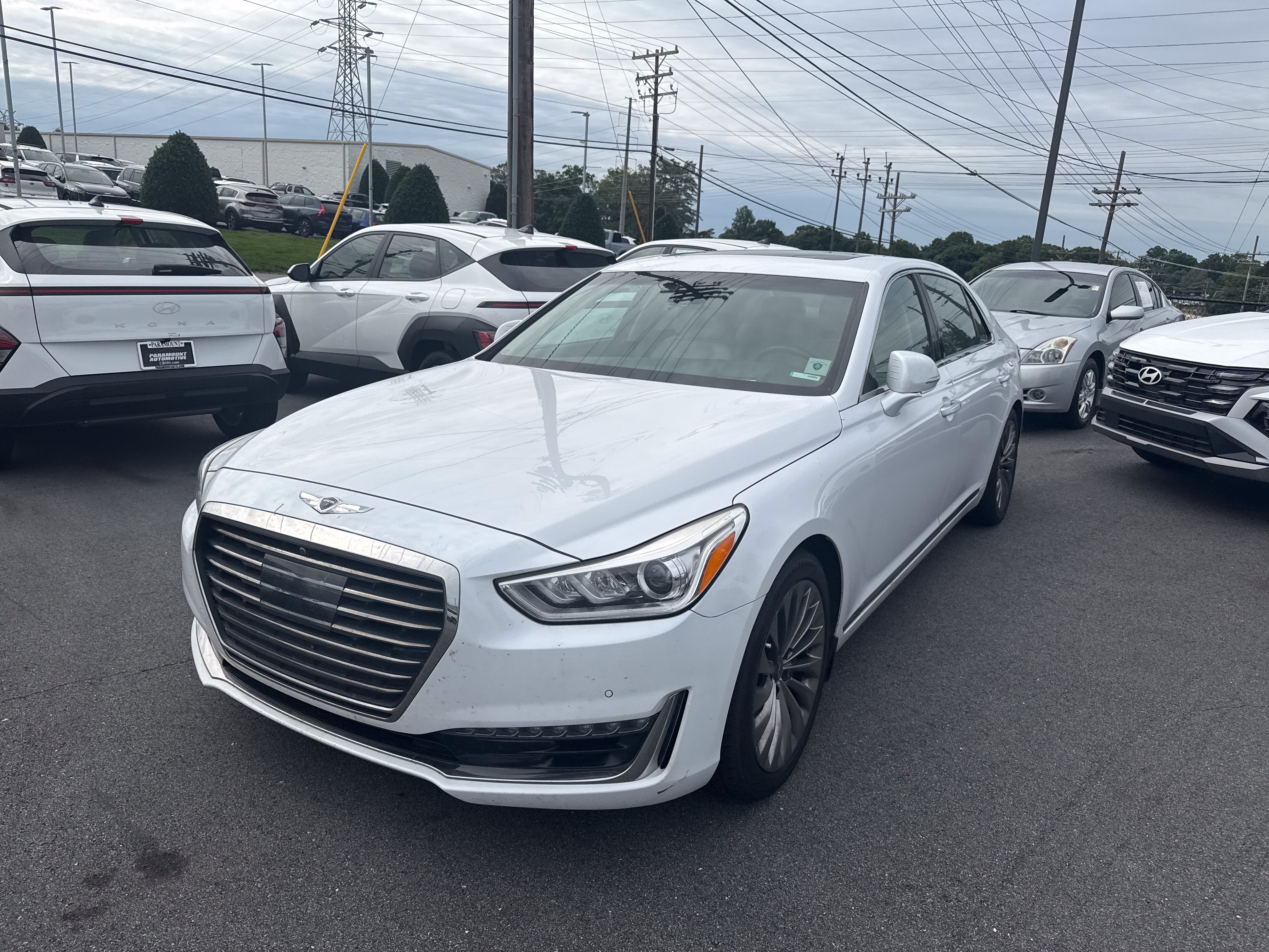 genesis g90 2017 KMHG54JH2HU031231 image genesis g90 2017 KMHG54JH2HU031231 image