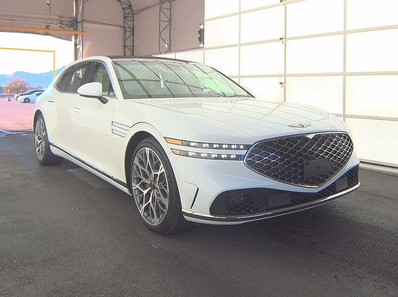 genesis g90 2025 KMTFC4SD8SU045757 image genesis g90 2025 KMTFC4SD8SU045757 image