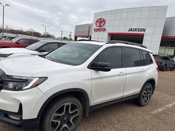 HONDA PASSPORT 2023 5FNYF8H02PB017026 image HONDA PASSPORT 2023 5FNYF8H02PB017026 image