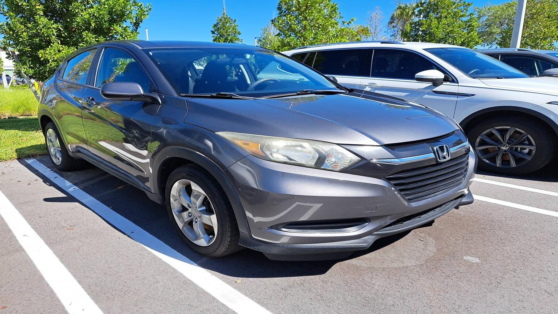 HONDA HR-V 2017 3CZRU5H31HG705009 image