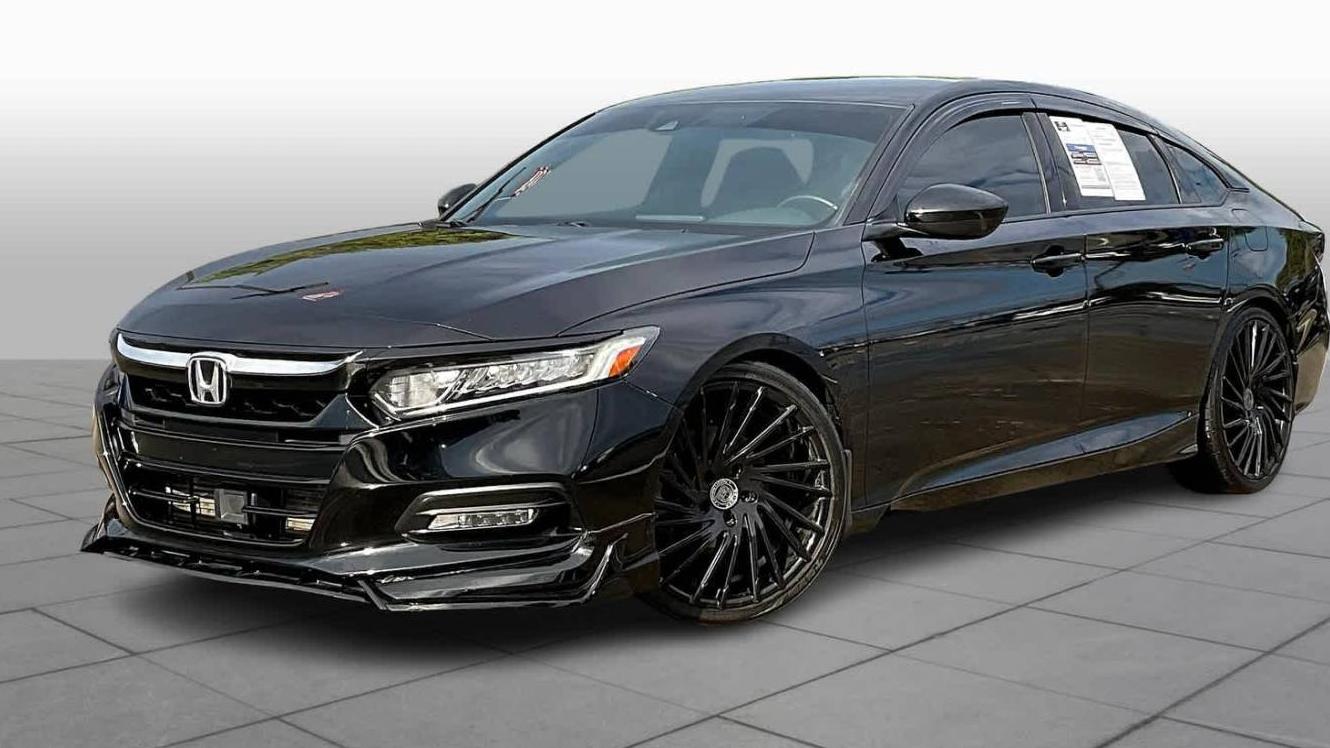 HONDA ACCORD 2018 1HGCV1E35JA003741 image