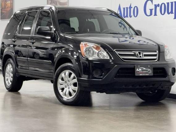 HONDA CR-V 2005 JHLRD78985C028435 image