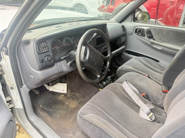 dodge dakota 1998 1B7GL22X5WS634431 image dodge dakota 1998 1B7GL22X5WS634431 image