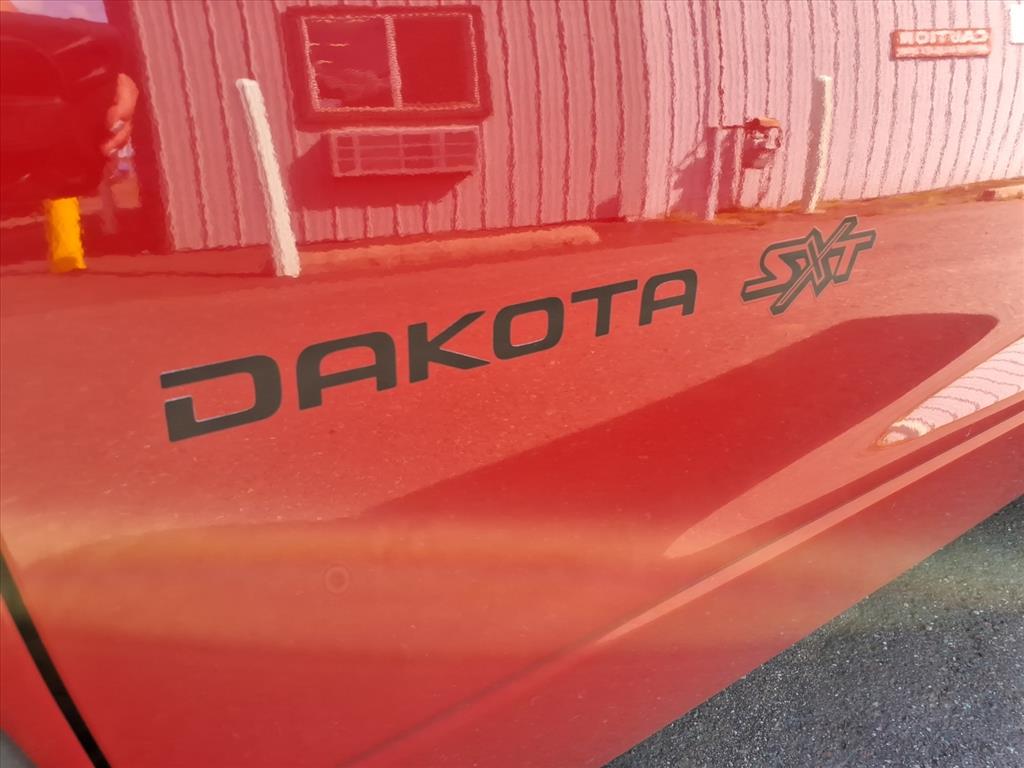 dodge dakota 2002 1B7FL16X52S643799 image dodge dakota 2002 1B7FL16X52S643799 image