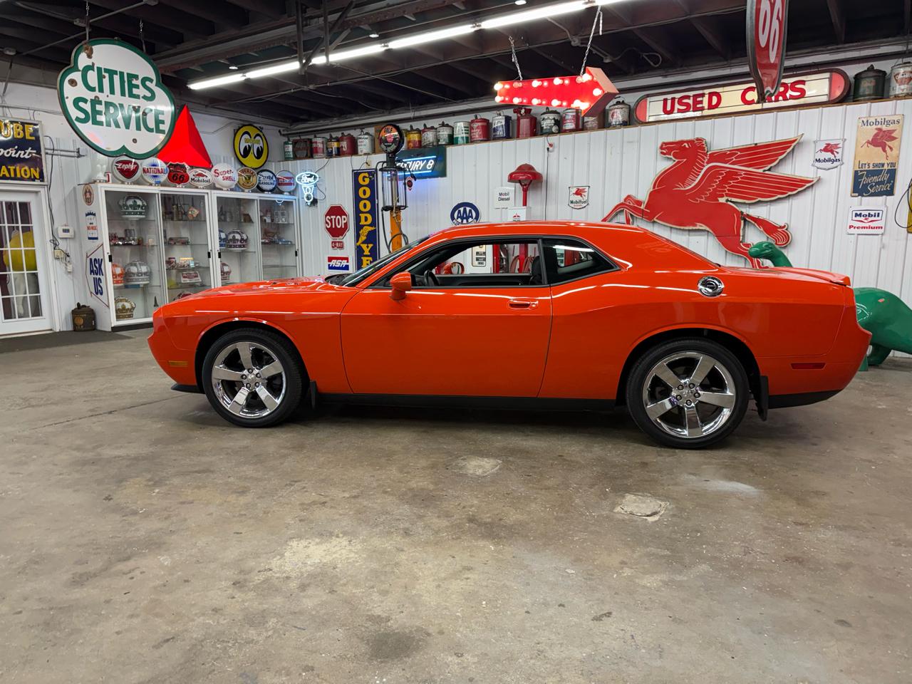 dodge challenger 2009 2B3LJ54T49H603975 image dodge challenger 2009 2B3LJ54T49H603975 image