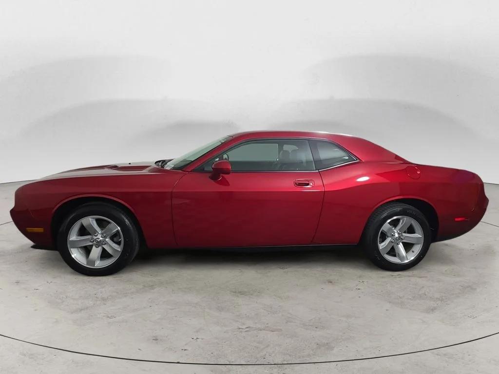 dodge challenger 2009 2B3LJ44V89H560737 image dodge challenger 2009 2B3LJ44V89H560737 image