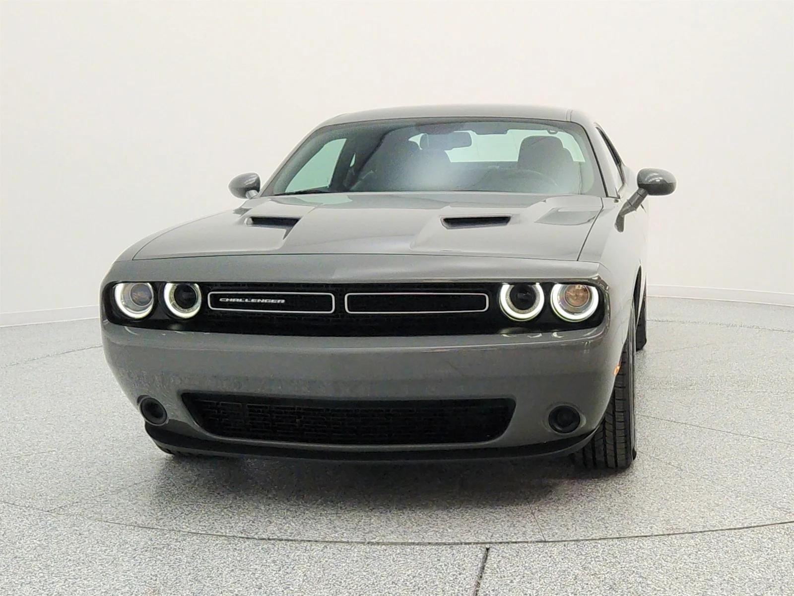 dodge challenger 2019 2C3CDZAG2KH674073 image dodge challenger 2019 2C3CDZAG2KH674073 image