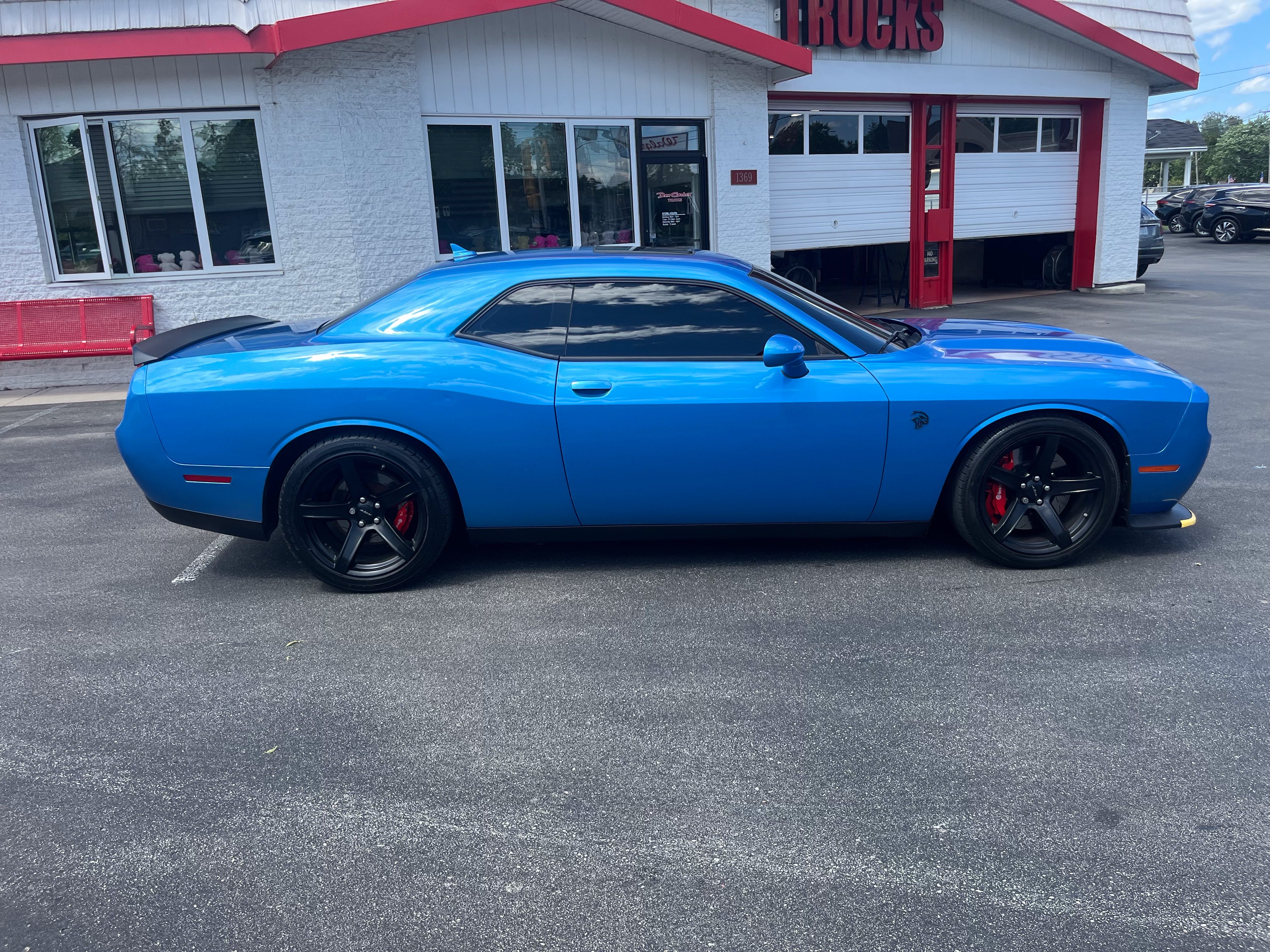 dodge challenger 2019 2C3CDZL92KH714697 image dodge challenger 2019 2C3CDZL92KH714697 image