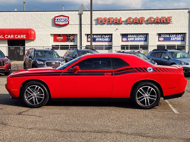 dodge challenger 2019 2C3CDZGGXKH709062 image dodge challenger 2019 2C3CDZGGXKH709062 image