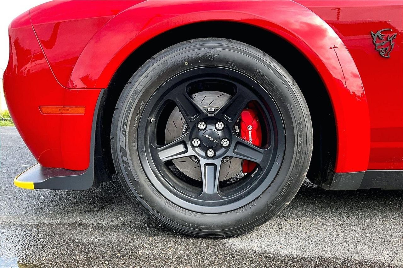 dodge challenger 2018 2C3CDZH90JH100934 image dodge challenger 2018 2C3CDZH90JH100934 image
