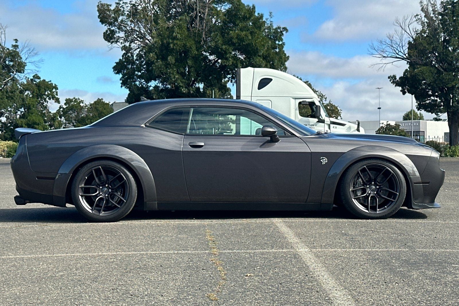 dodge challenger 2018 2C3CDZC90JH138185 image dodge challenger 2018 2C3CDZC90JH138185 image