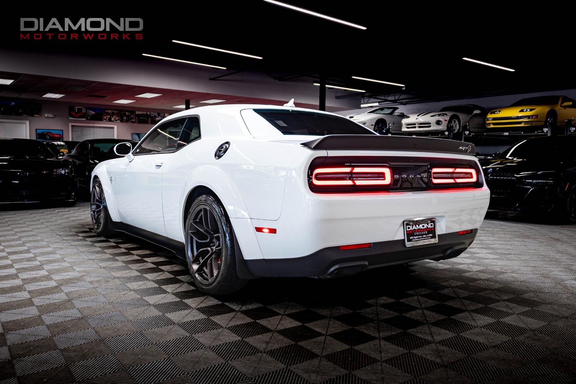dodge challenger 2018 2C3CDZC92JH338971 image dodge challenger 2018 2C3CDZC92JH338971 image