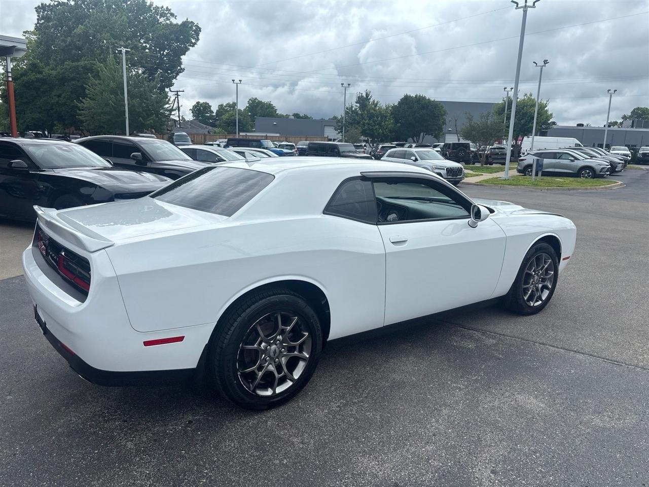 dodge challenger 2017 2C3CDZGG0HH543207 image dodge challenger 2017 2C3CDZGG0HH543207 image
