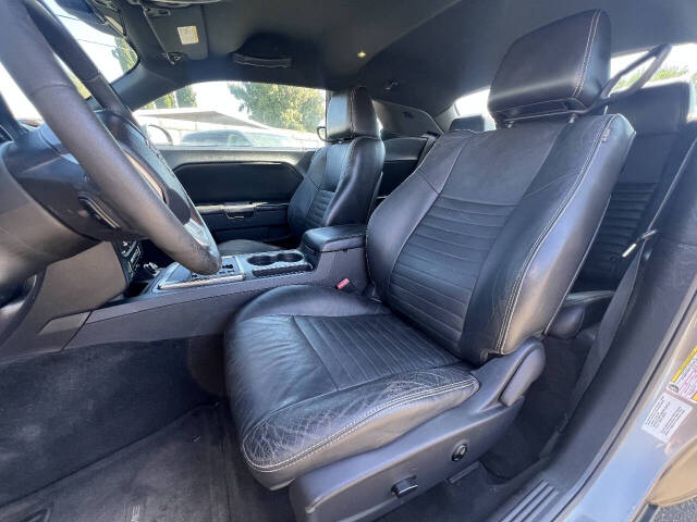 dodge challenger 2012 2C3CDYAG6CH181234 image
