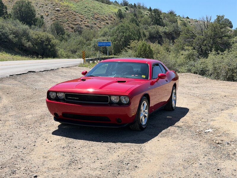 dodge challenger 2012 2C3CDYAG2CH157321 image dodge challenger 2012 2C3CDYAG2CH157321 image