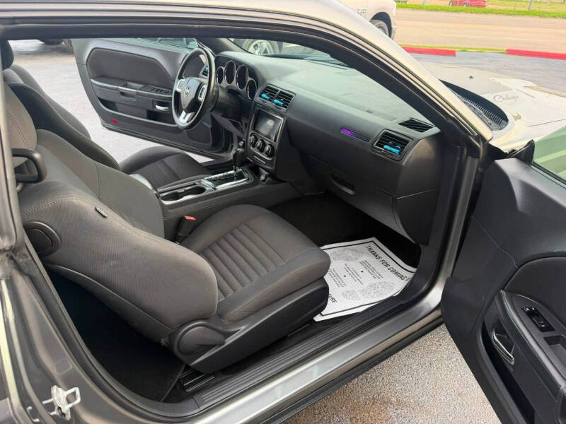 dodge challenger 2012 2C3CDYAG1CH291608 image dodge challenger 2012 2C3CDYAG1CH291608 image