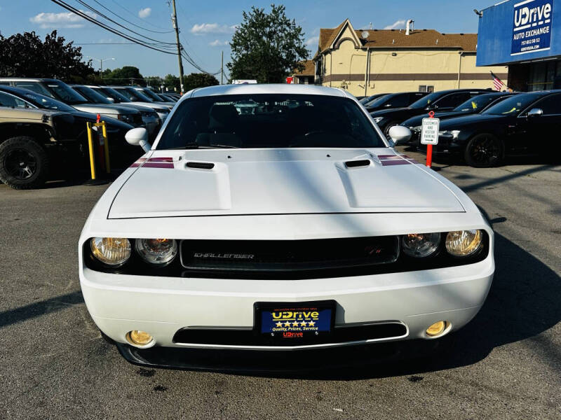 dodge challenger 2011 2B3CJ5DT6BH575358 image dodge challenger 2011 2B3CJ5DT6BH575358 image