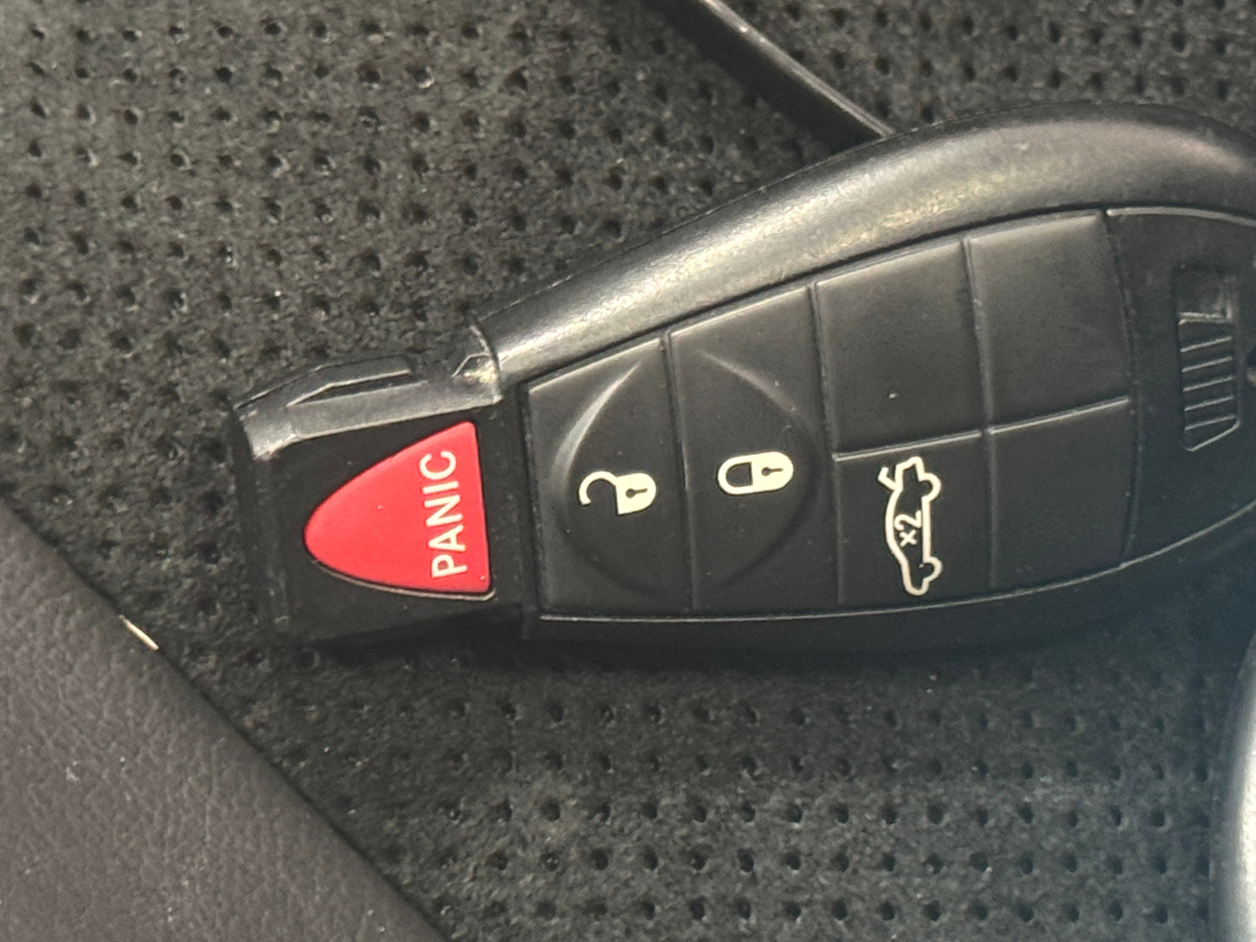 dodge challenger 2013 2C3CDYCJ0DH686924 image dodge challenger 2013 2C3CDYCJ0DH686924 image