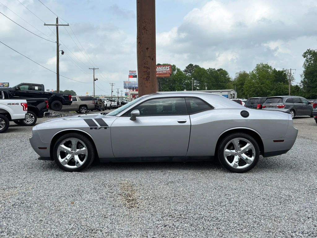 dodge challenger 2013 2C3CDYBT7DH641708 image dodge challenger 2013 2C3CDYBT7DH641708 image