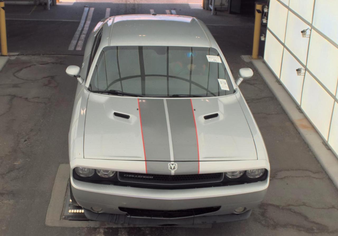dodge challenger 2010 2B3CJ4DV3AH139397 image dodge challenger 2010 2B3CJ4DV3AH139397 image