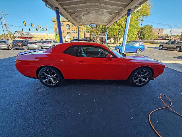 dodge challenger 2015 2C3CDZBG1FH764934 image dodge challenger 2015 2C3CDZBG1FH764934 image