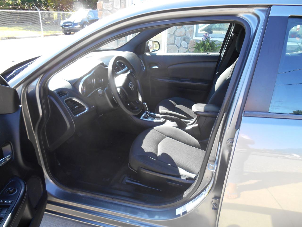 dodge avenger 2013 1C3CDZAB5DN613976 image dodge avenger 2013 1C3CDZAB5DN613976 image