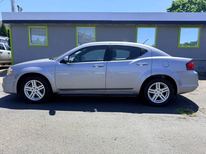 dodge avenger 2013 1C3CDZCB7DN556077 image dodge avenger 2013 1C3CDZCB7DN556077 image