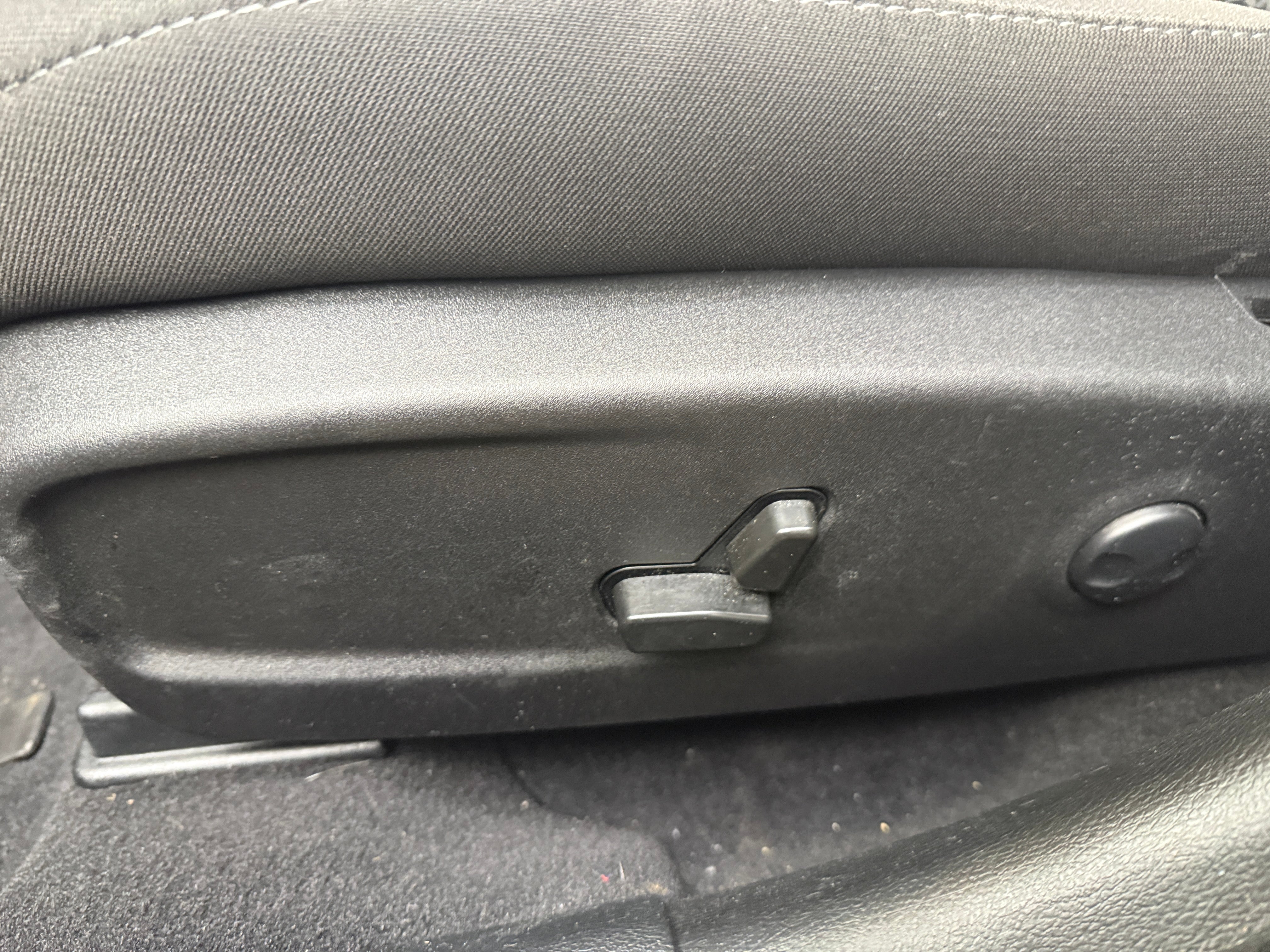 dodge charger 2023 2C3CDXBGXPH509012 image dodge charger 2023 2C3CDXBGXPH509012 image