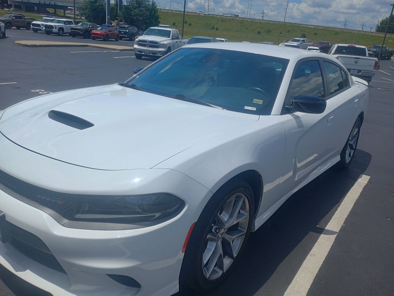 dodge charger 2023 2C3CDXHGXPH663498 image dodge charger 2023 2C3CDXHGXPH663498 image