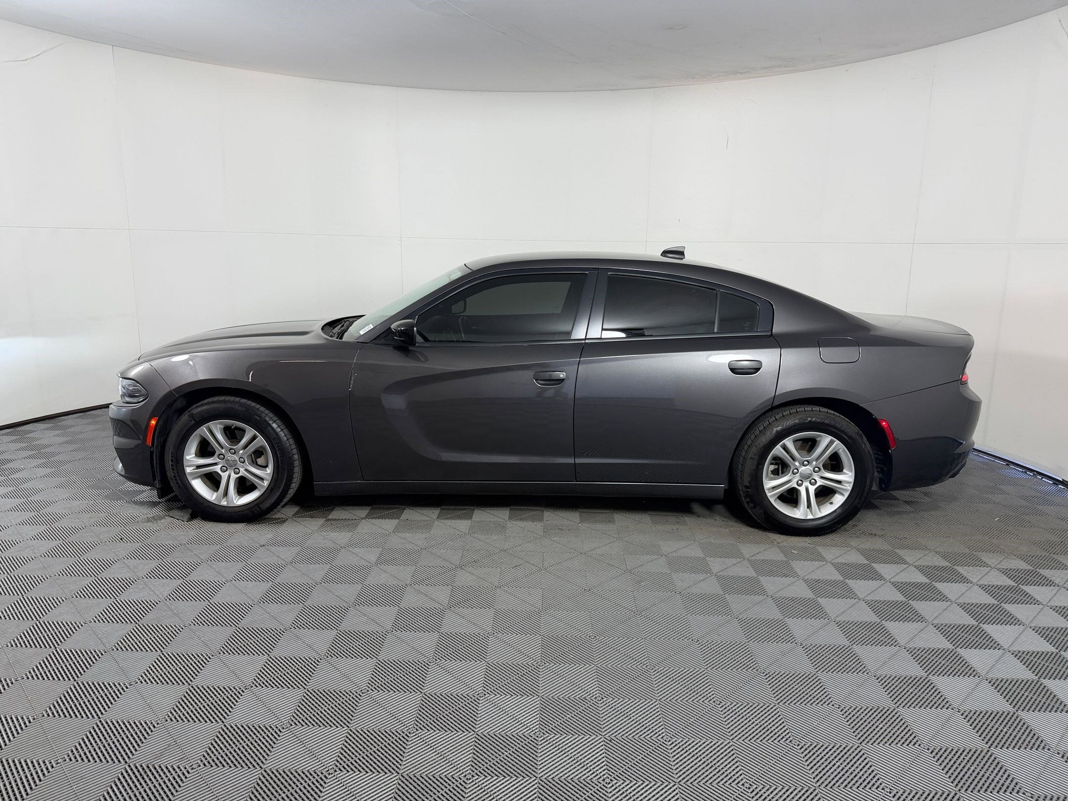 dodge charger 2023 2C3CDXBG4PH609638 image dodge charger 2023 2C3CDXBG4PH609638 image