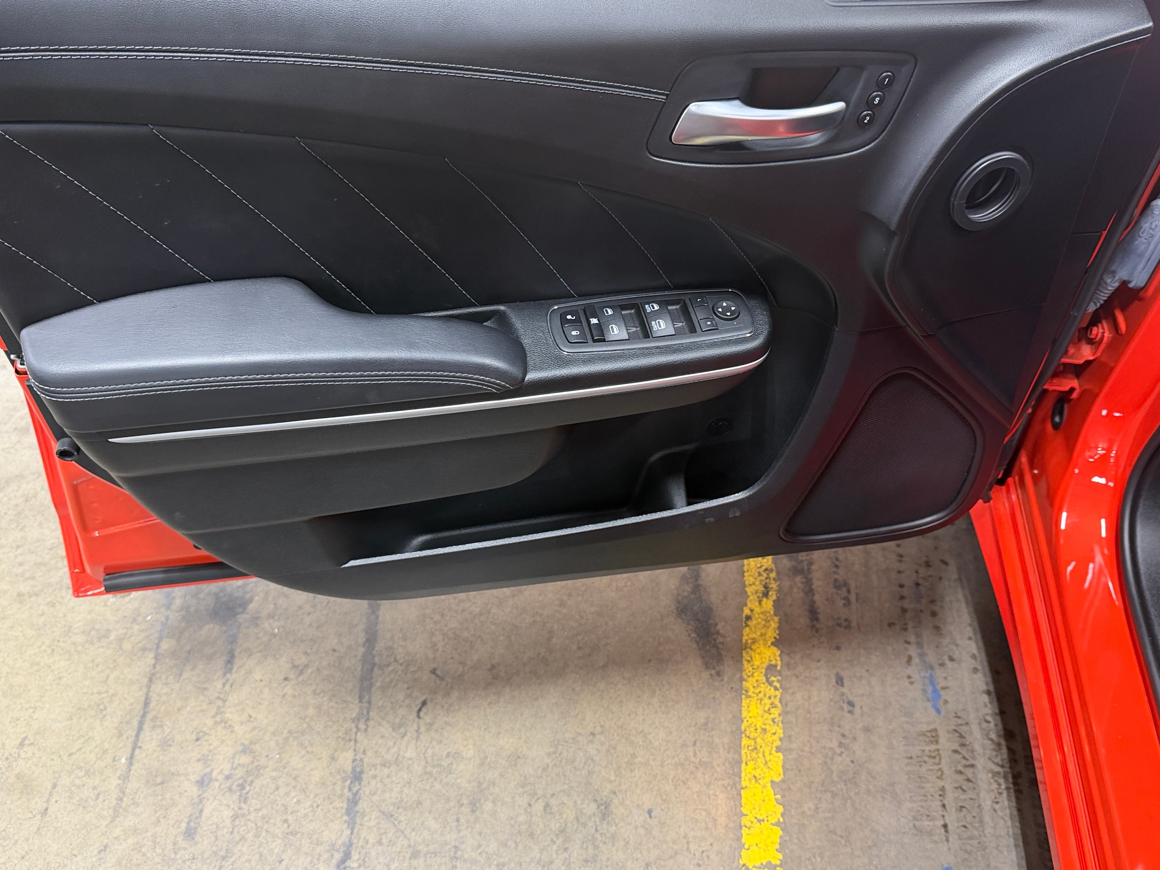 dodge charger 2023 2C3CDXGJ1PH612260 image dodge charger 2023 2C3CDXGJ1PH612260 image