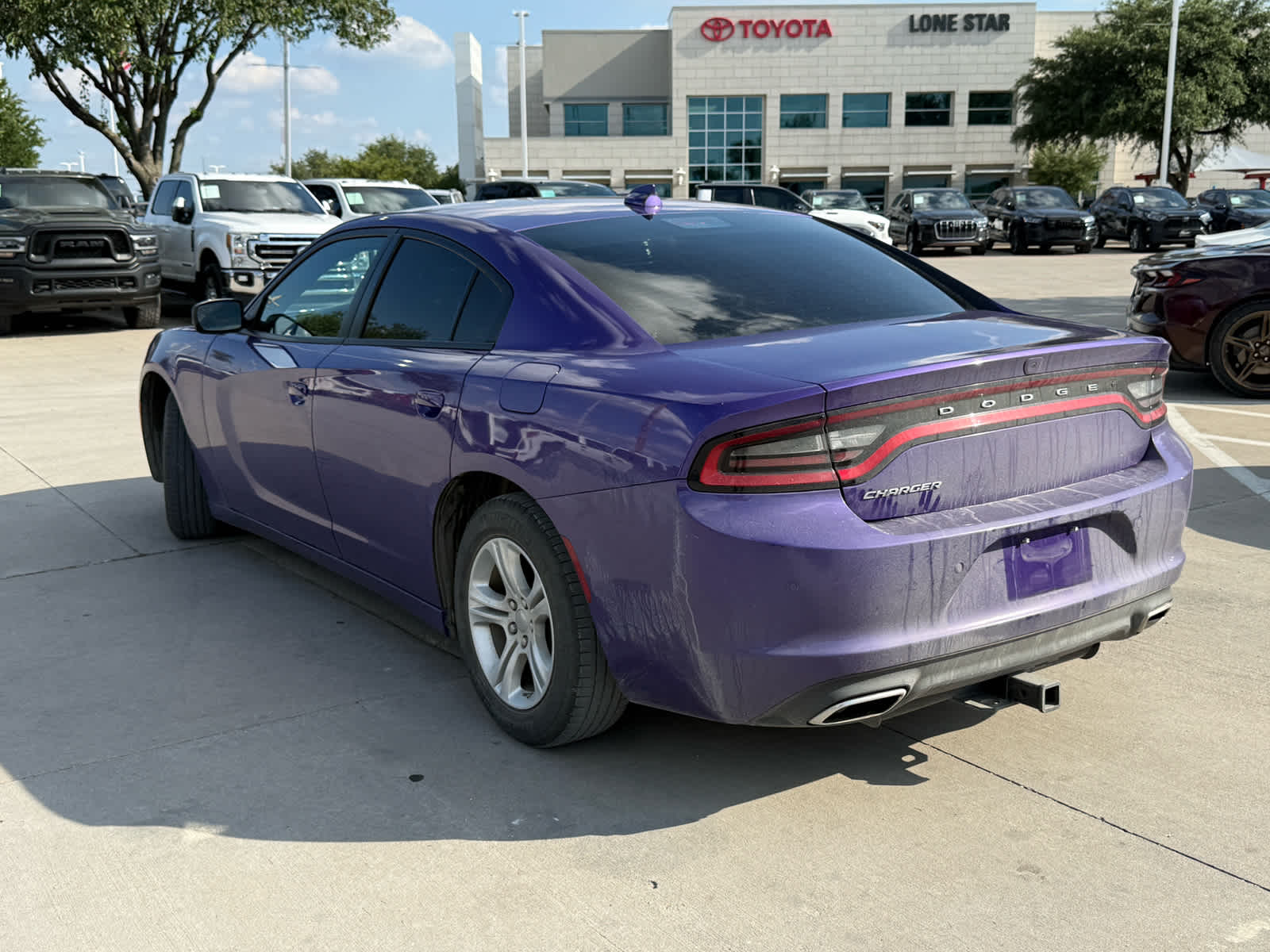 dodge charger 2023 2C3CDXBG0PH656083 image dodge charger 2023 2C3CDXBG0PH656083 image