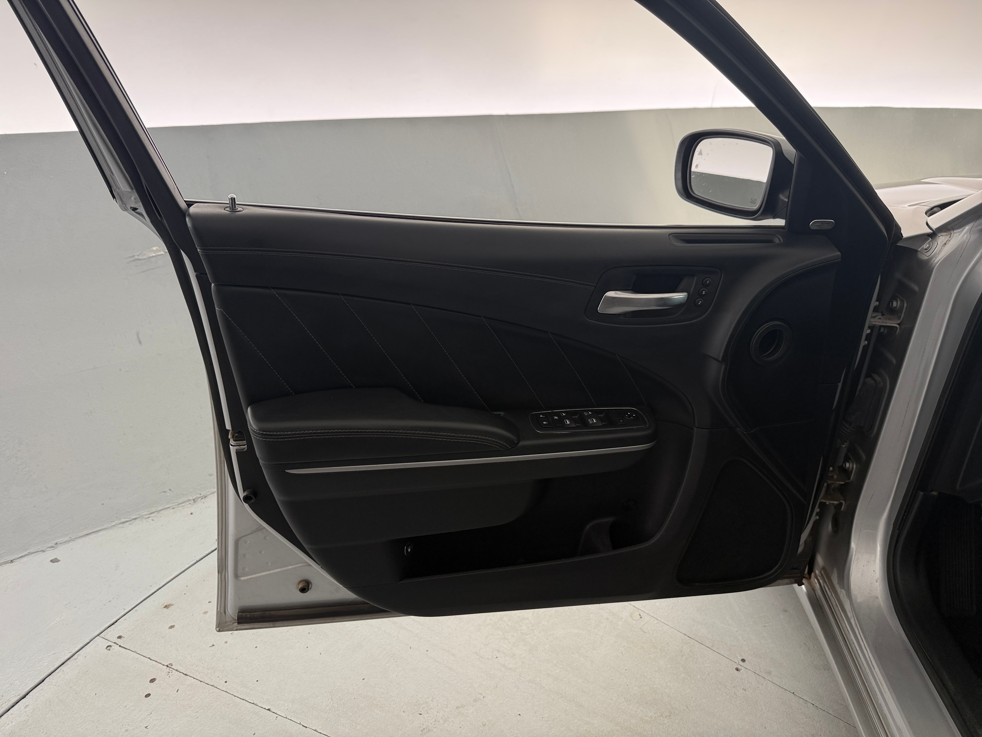 dodge charger 2019 2C3CDXBG6KH737100 image dodge charger 2019 2C3CDXBG6KH737100 image