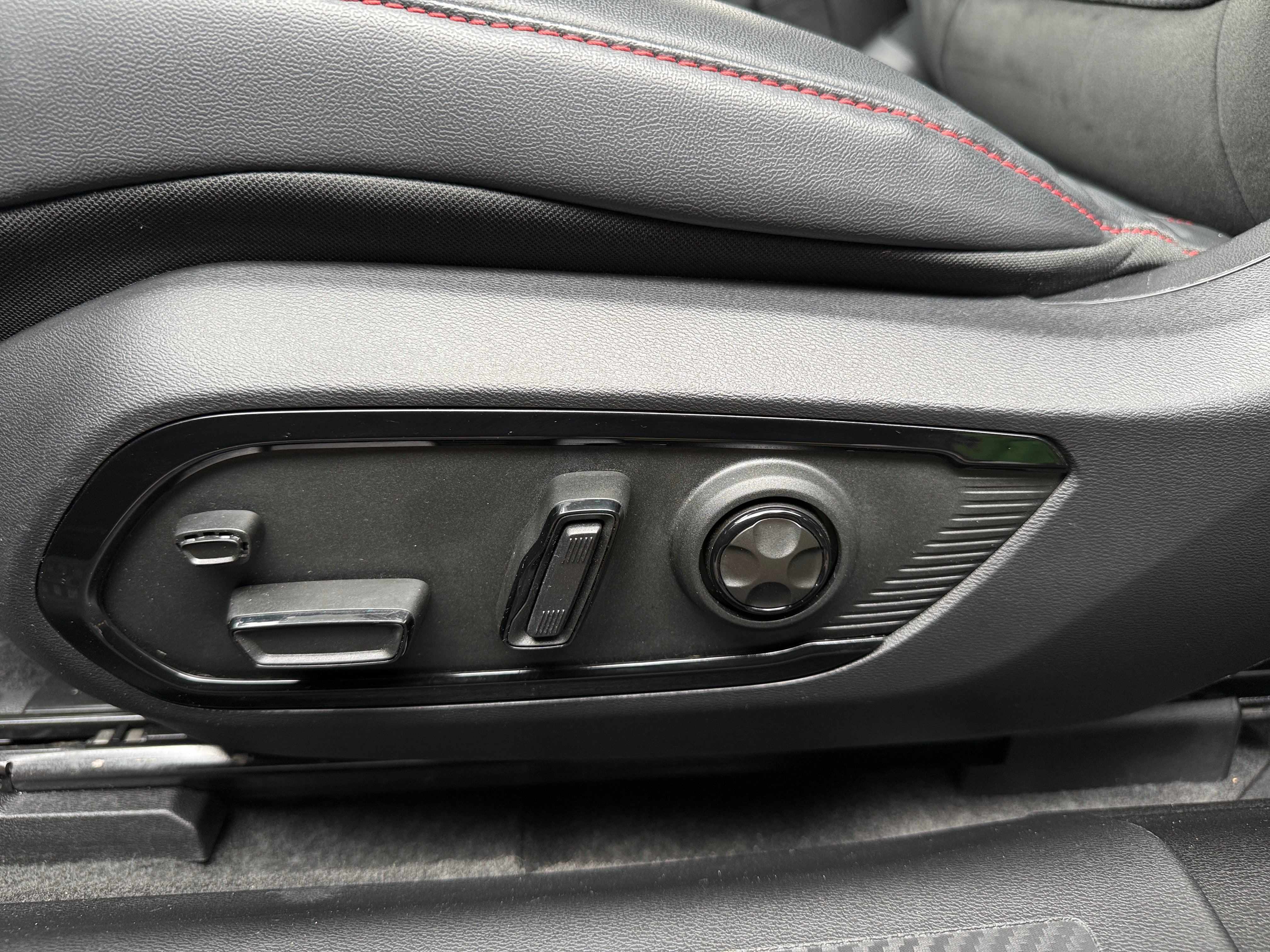 dodge charger 2024 2C3CDBDK2RR206128 image dodge charger 2024 2C3CDBDK2RR206128 image