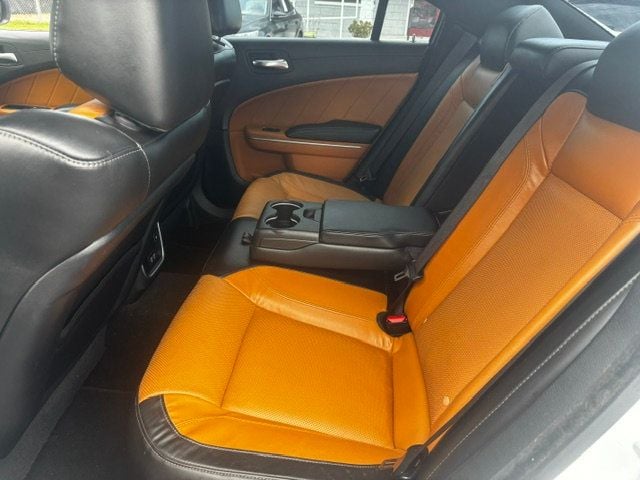 dodge charger 2022 2C3CDXBG6NH264495 image dodge charger 2022 2C3CDXBG6NH264495 image