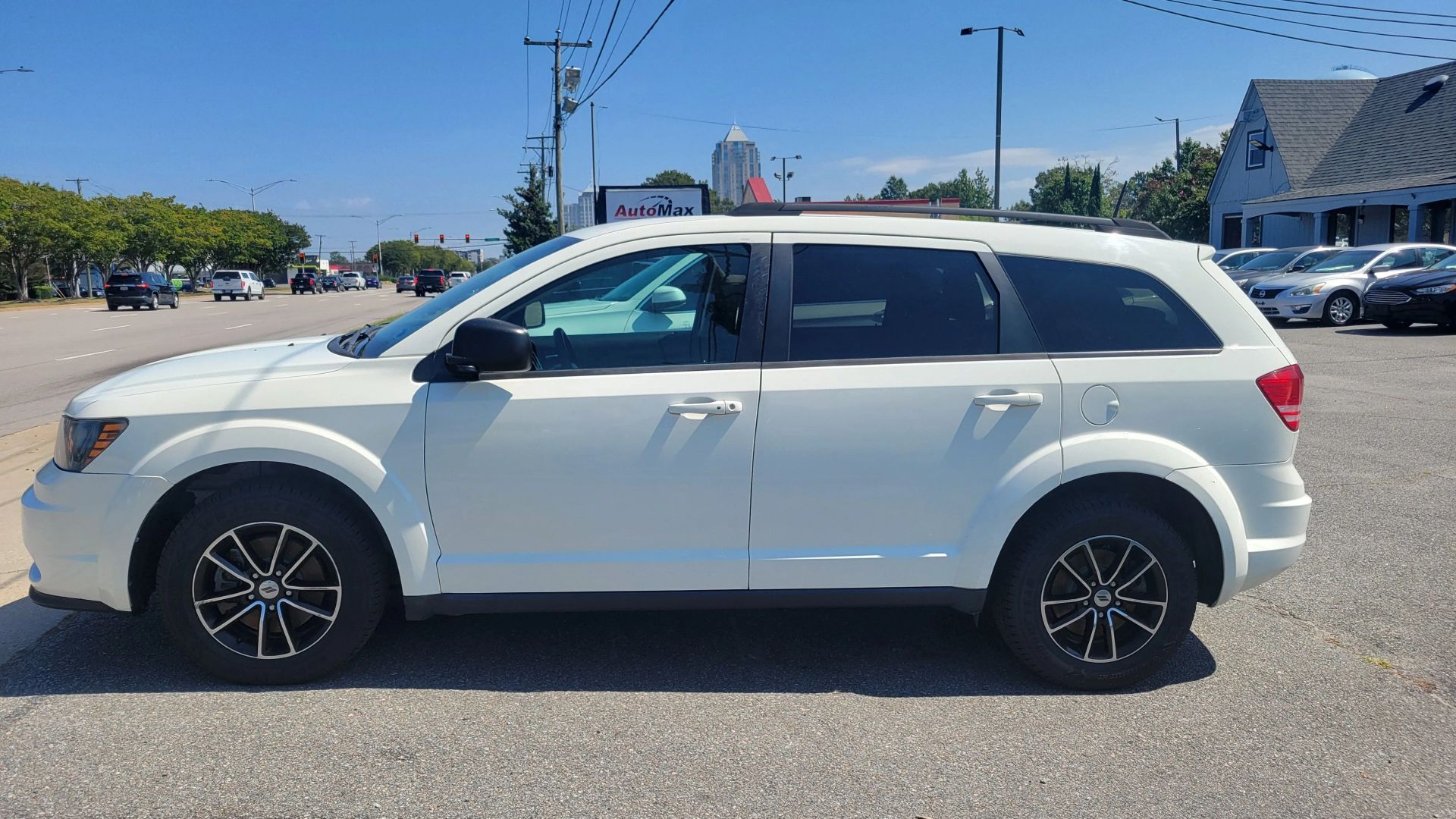 dodge journey 2018 3C4PDCAB8JT506829 image dodge journey 2018 3C4PDCAB8JT506829 image