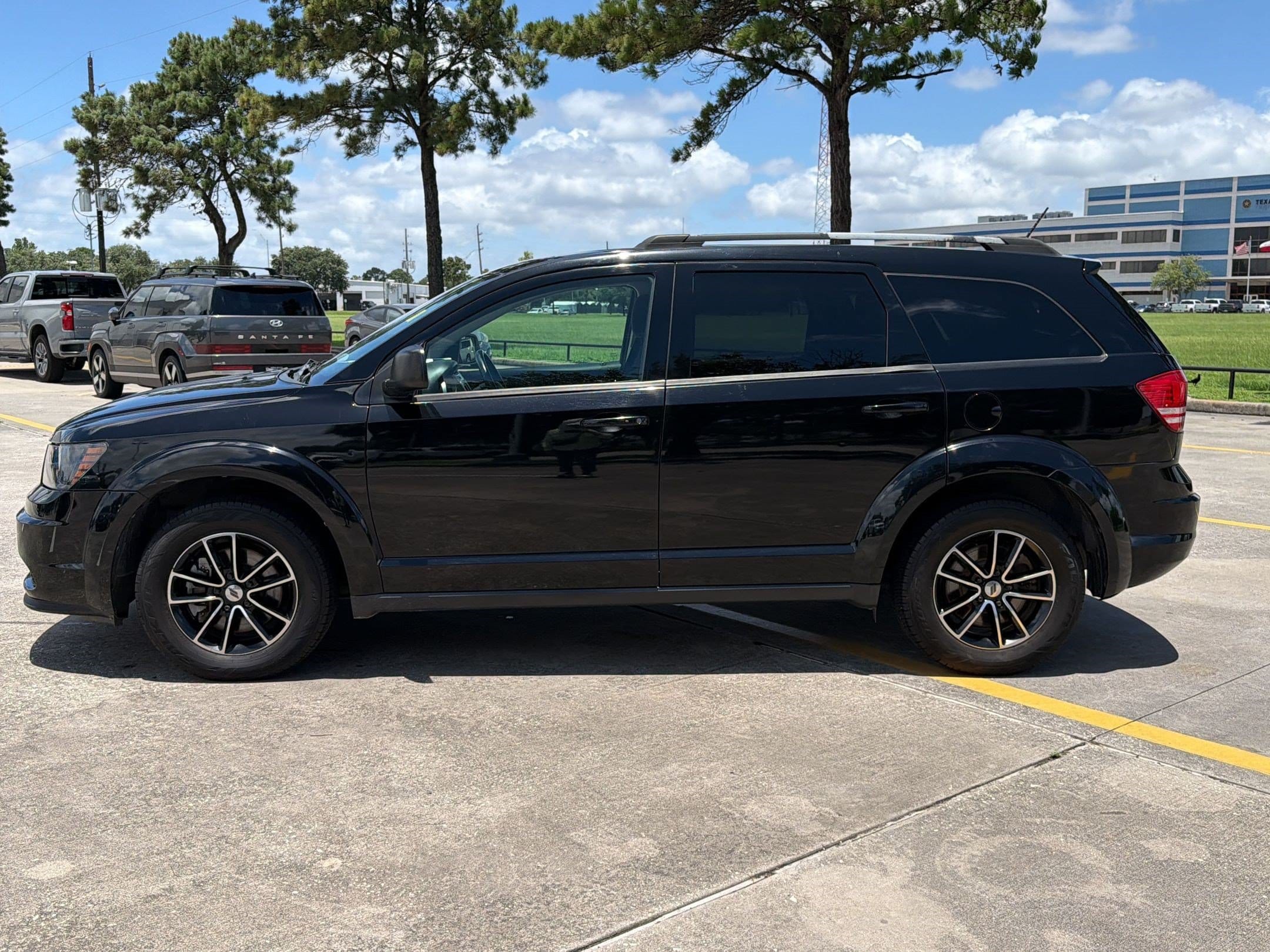 dodge journey 2018 3C4PDCAB6JT275610 image dodge journey 2018 3C4PDCAB6JT275610 image