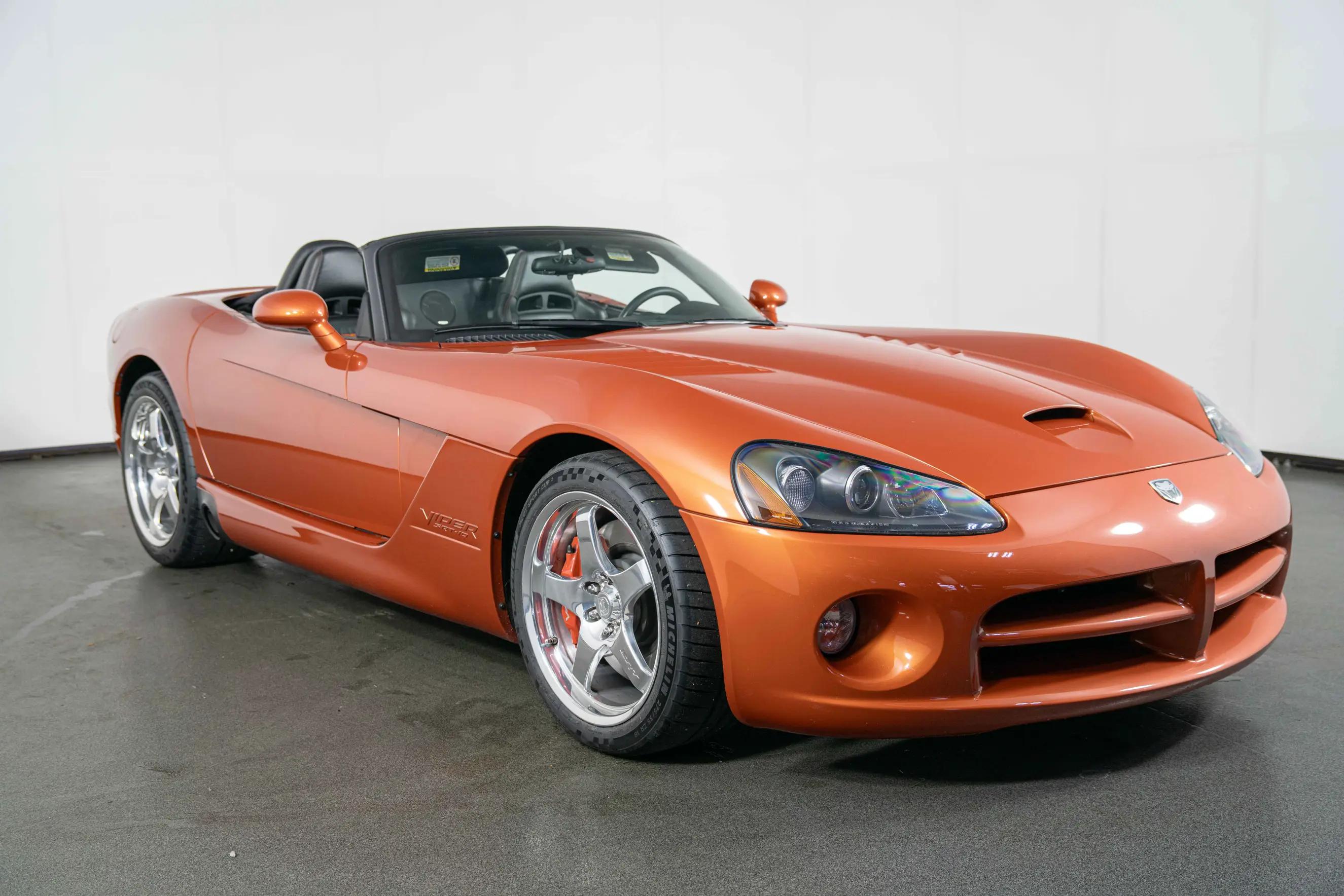 dodge viper 2005 1B3JZ65ZX5V501798 image dodge viper 2005 1B3JZ65ZX5V501798 image