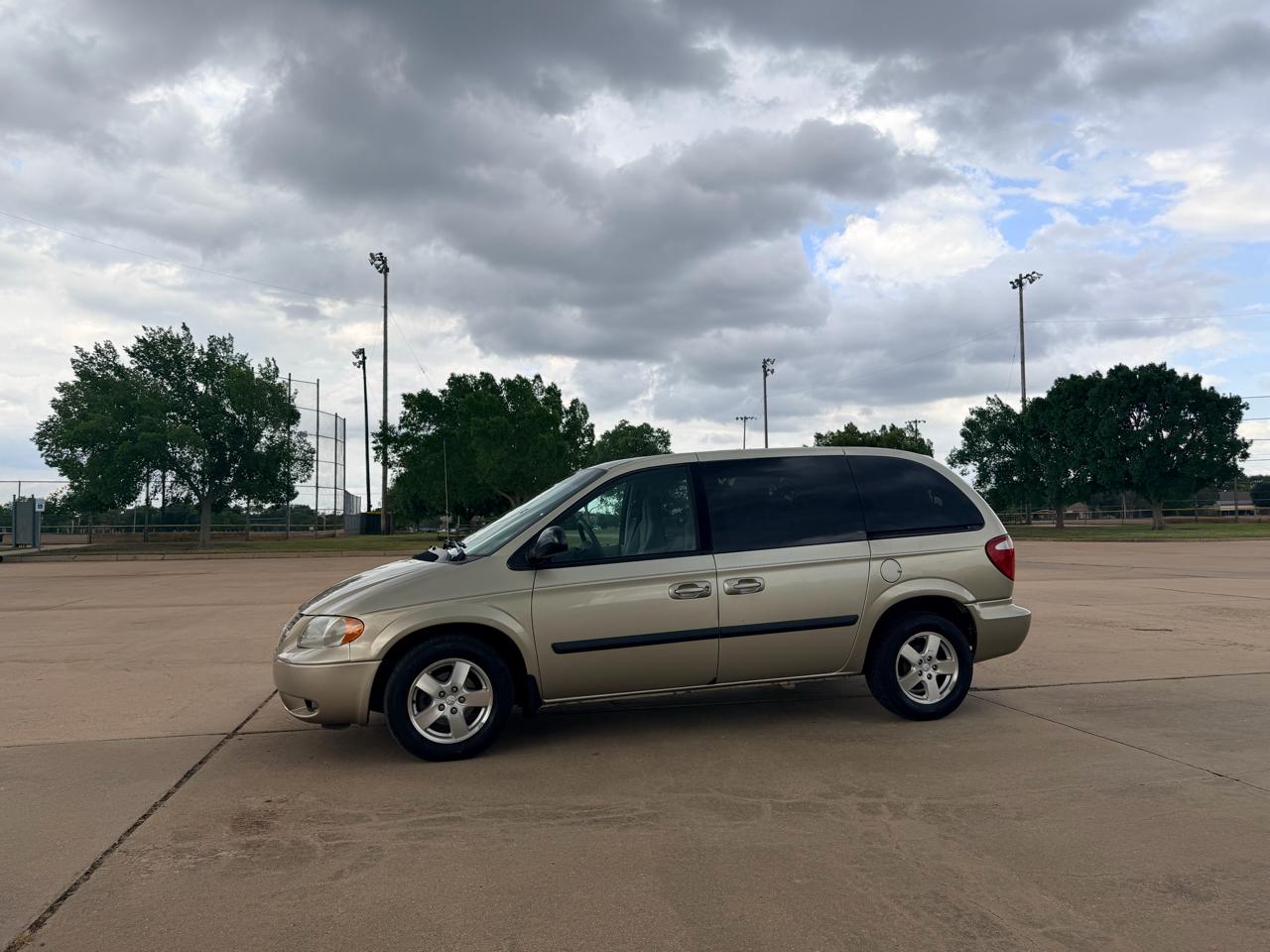 dodge caravan 2005 1D4GP45R05B233433 image dodge caravan 2005 1D4GP45R05B233433 image