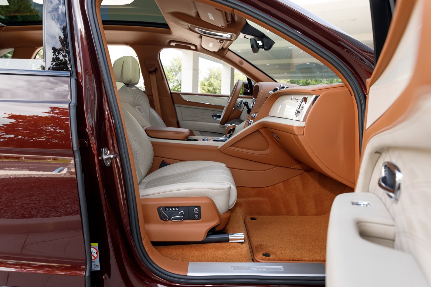 bentley bentayga 2023 SJAHT2ZV6PC019604 image bentley bentayga 2023 SJAHT2ZV6PC019604 image