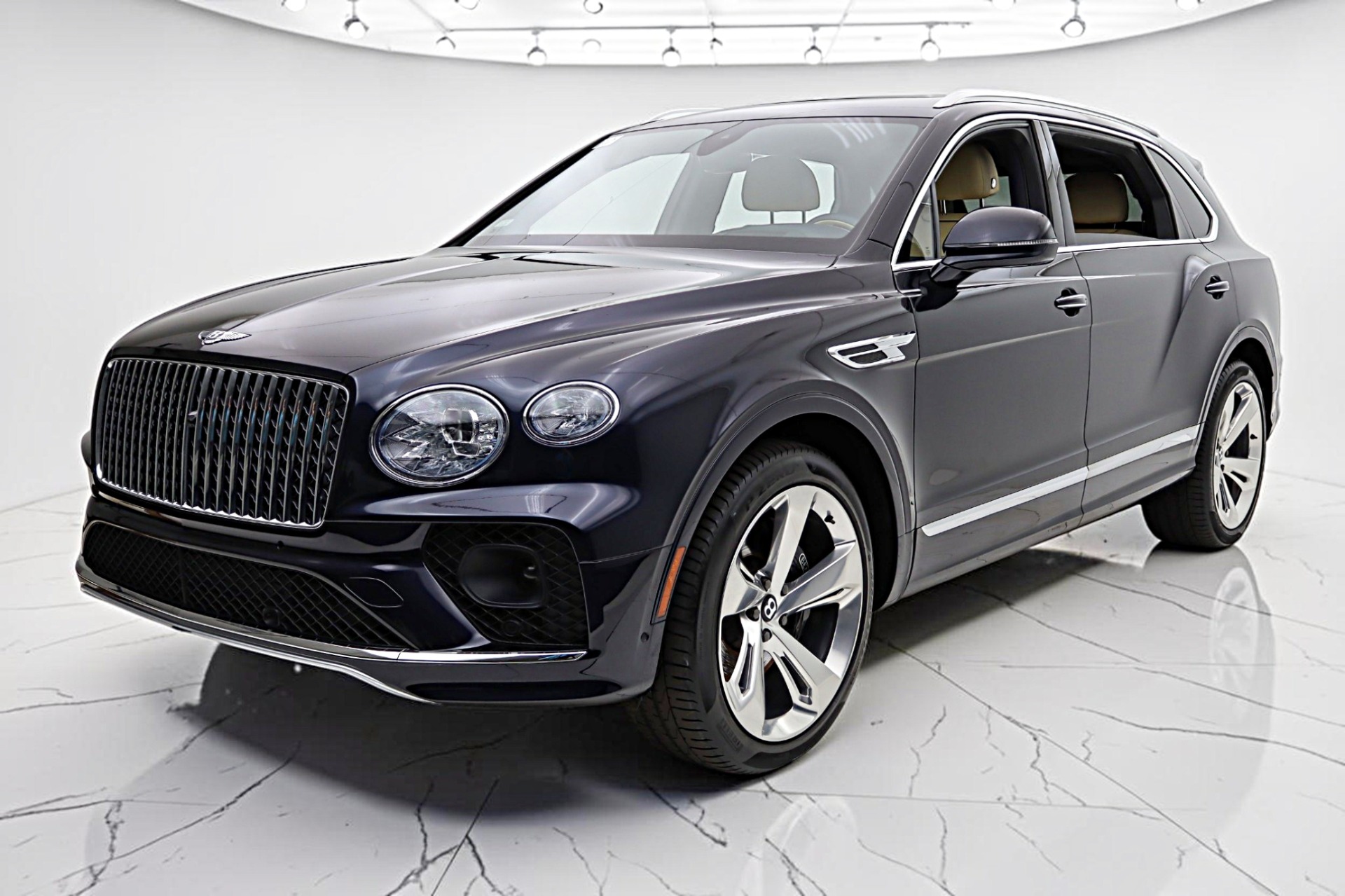 bentley bentayga 2023 SJAHT2ZV9PC020603 image bentley bentayga 2023 SJAHT2ZV9PC020603 image