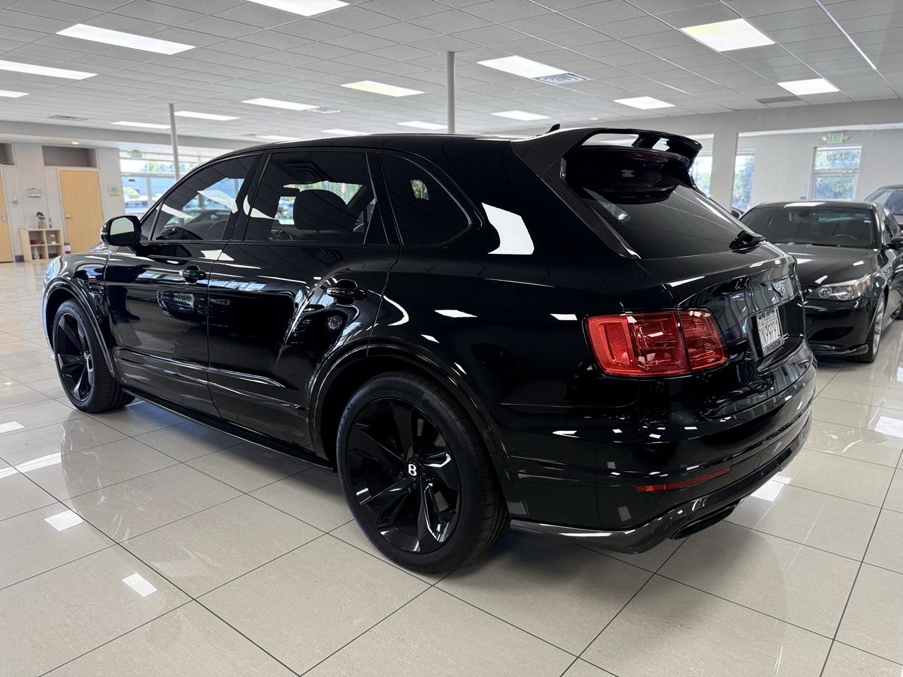 bentley bentayga 2018 SJAAC2ZV9JC022280 image bentley bentayga 2018 SJAAC2ZV9JC022280 image