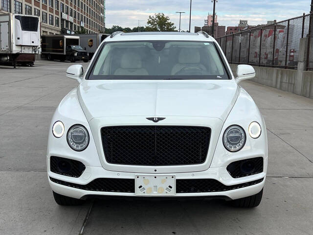 bentley bentayga 2017 SJAAC2ZV1HC015706 image bentley bentayga 2017 SJAAC2ZV1HC015706 image