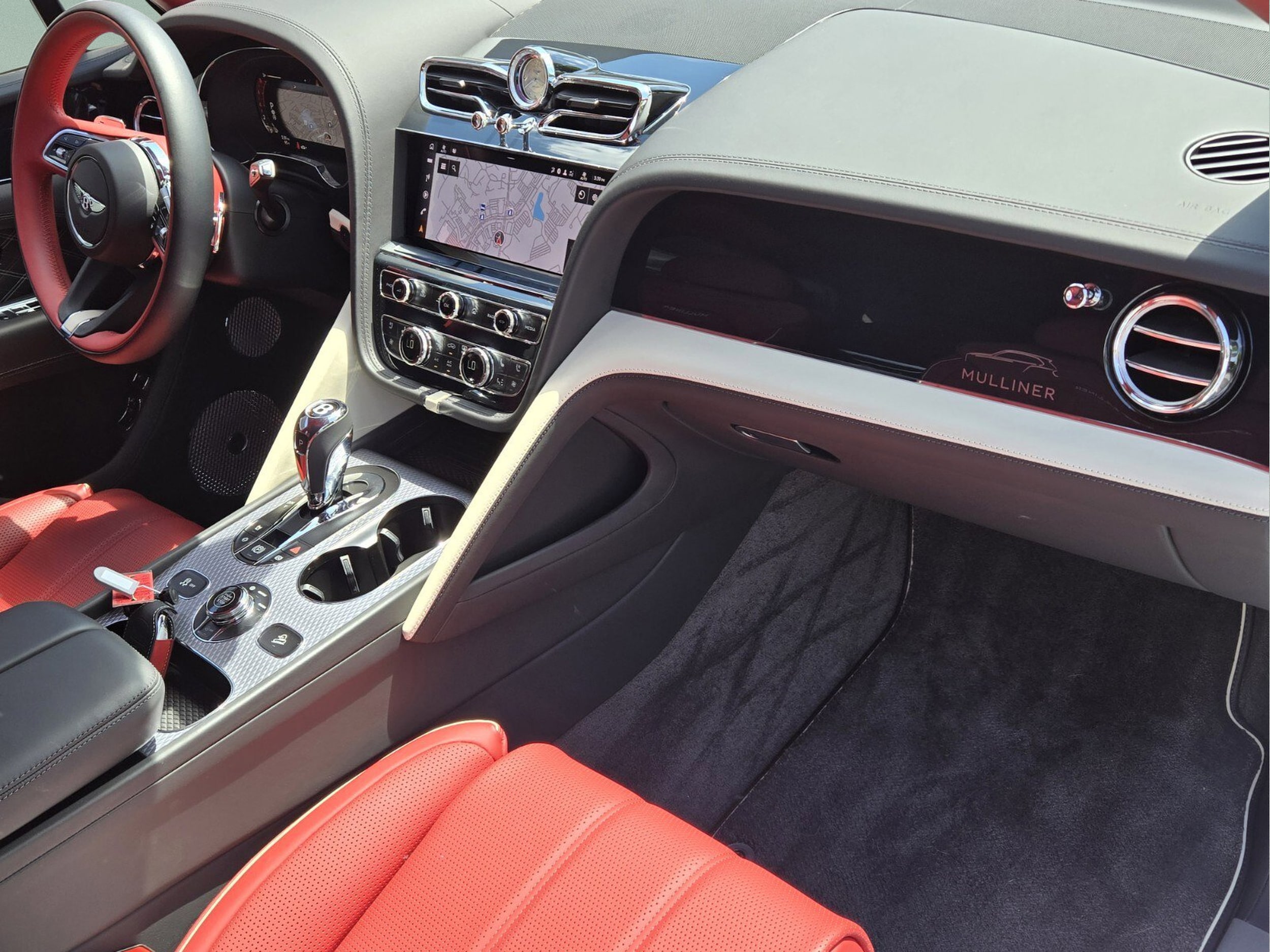 bentley bentayga 2024 SJAHT2ZVXRC027496 image bentley bentayga 2024 SJAHT2ZVXRC027496 image