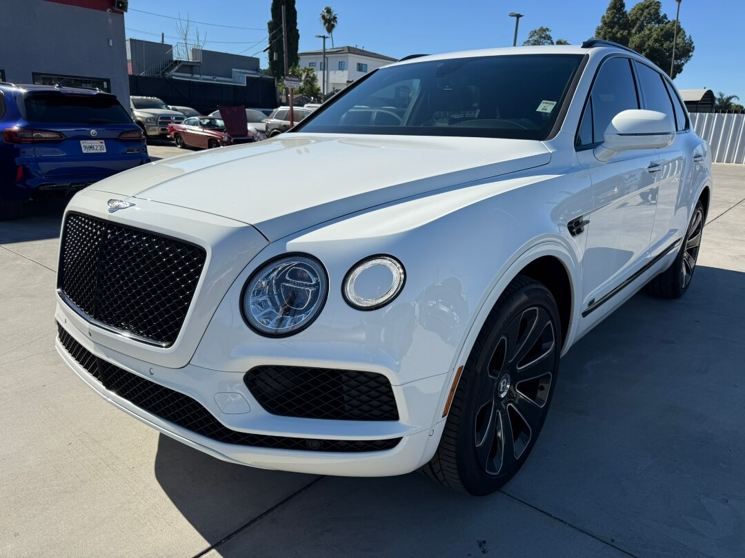bentley bentayga 2020 SJAAM2ZV5LC029887 image bentley bentayga 2020 SJAAM2ZV5LC029887 image